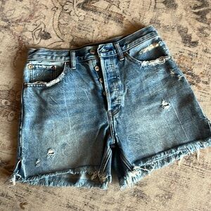 Abercrombie High Rise 4” Short